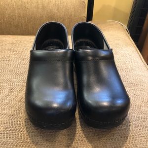 Dansko black clogs